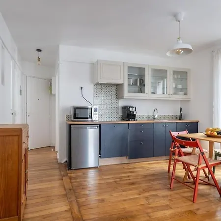 Apartamento Cosy With 270 Degrees View On Streets París